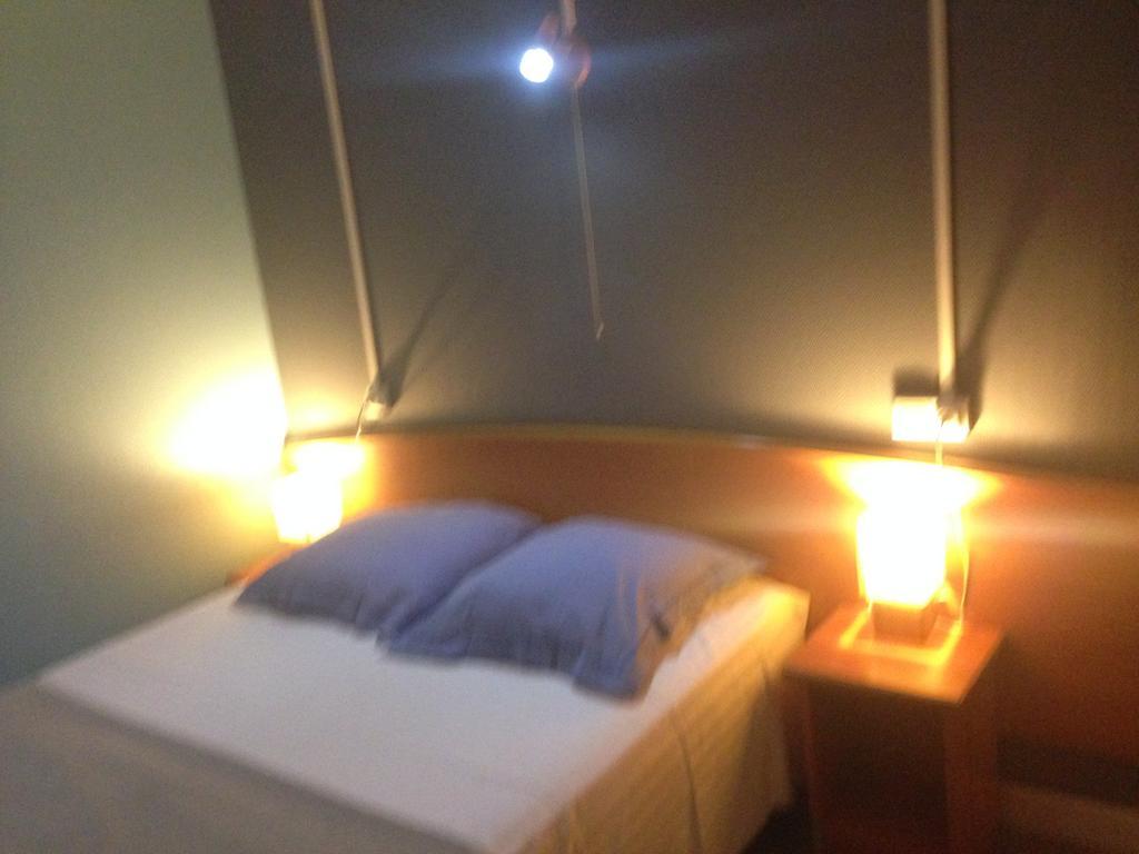 Hotel Thermidor Невер Номер фото